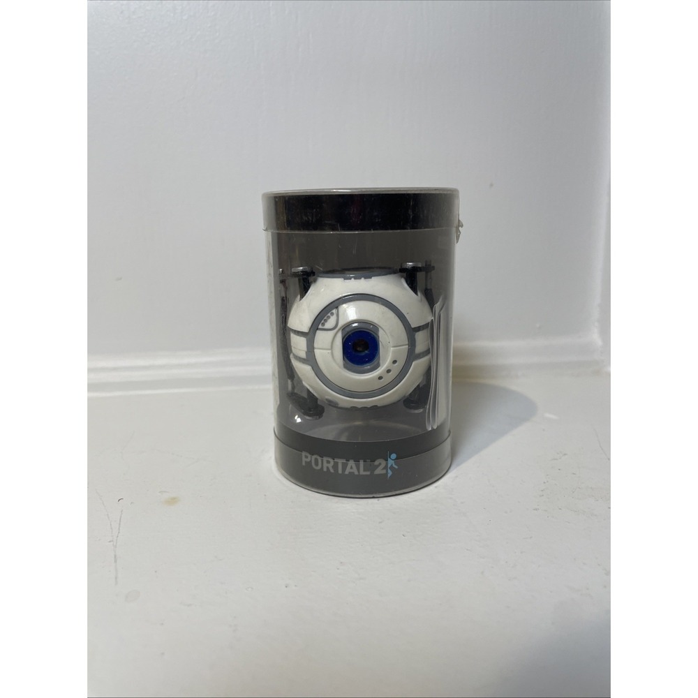 Portal 2 Wheatley LED Flashlight Keychain ThinkGeek